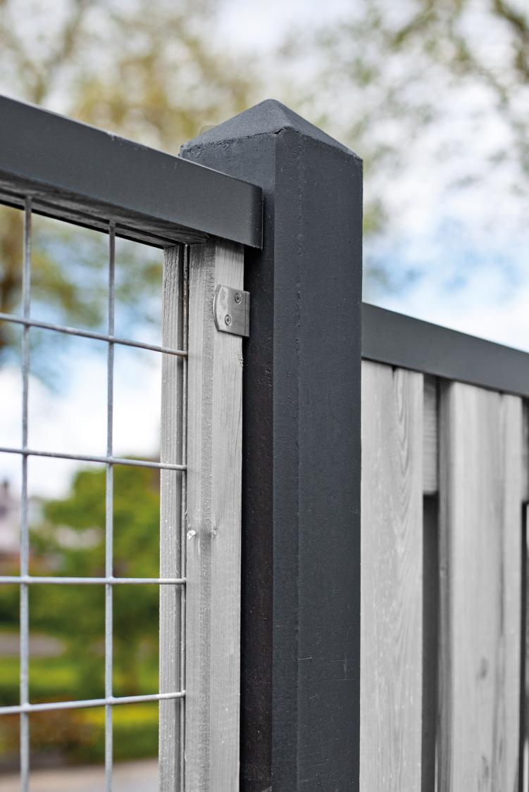 Ende Betonstolper 10x10 cm  Koks Grå  Model IJssel Flere Størrelser PETER-HOLMBERG