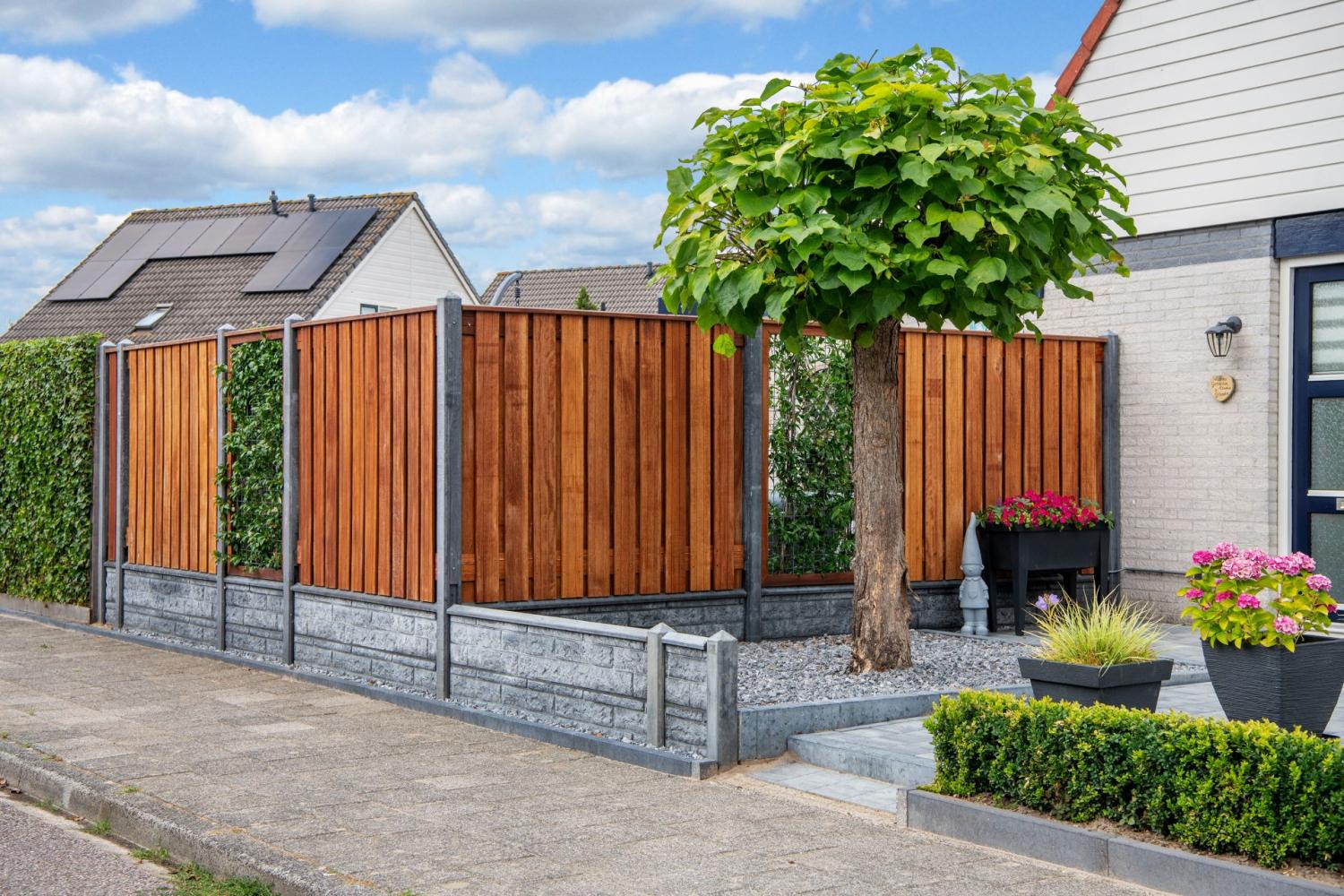 Rionet i Hårdttræs ramme 180 x 180 cm PETER-HOLMBERG