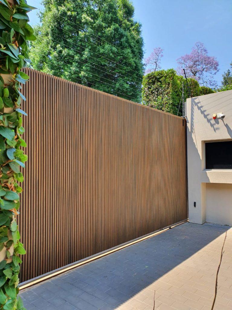 33 x 170 x mm Komposit 55 Facade Beklædning FSC - Brandklasse Euroclass D - s1 d0  facade PETER-HOLMBERG