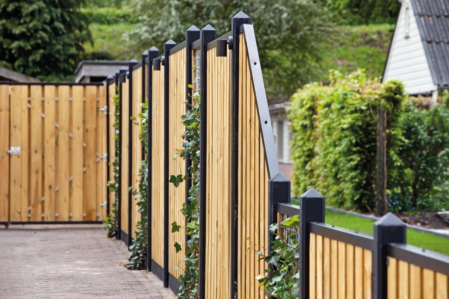  Mellem H Betonstolper 10 x 10 cm Koks Grå  PETER-HOLMBERG