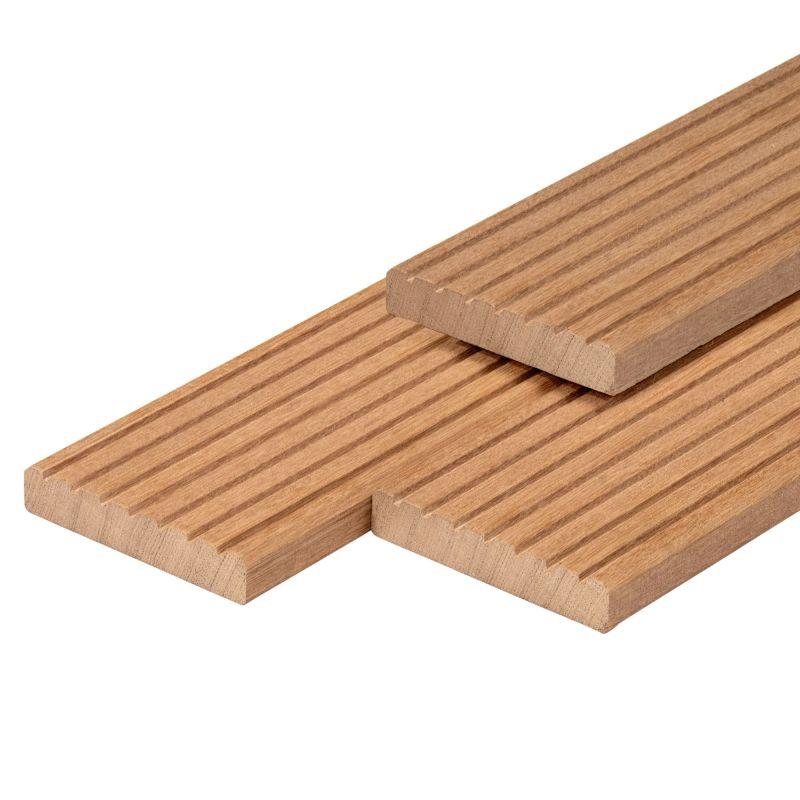 21x145 mm Bangkirai Terrassebrædder 1 side 8 riller, PETER-HOLMBERG