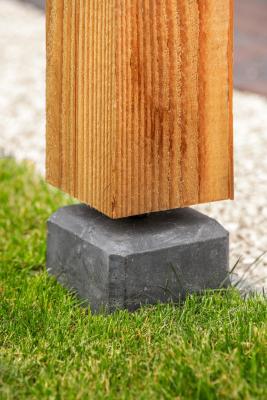 Beton fødder / stolper Justerbar 