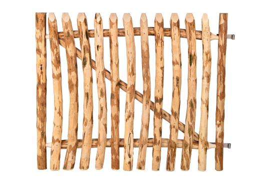 Hasselnødlåge 120 x 100 cm – naturlig og robust havelåge