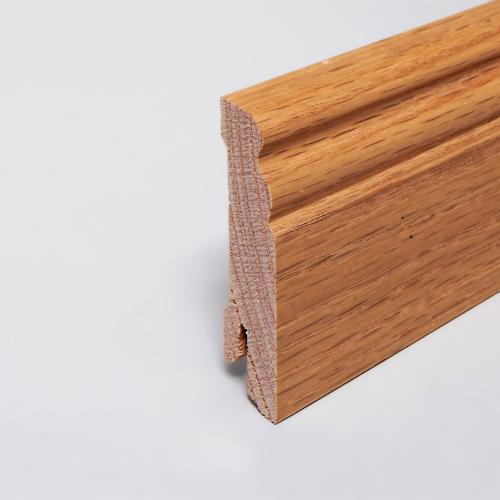 18 x 70 x 2420 mm Eg Almue Fodliste Massiv mat lak PETER-HOLMBERG