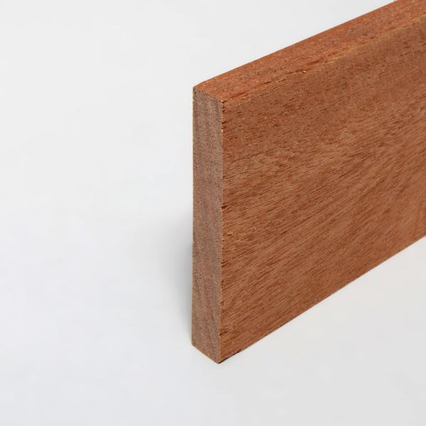 10 x 60 x 2420 mm Mahogni forrammeliste