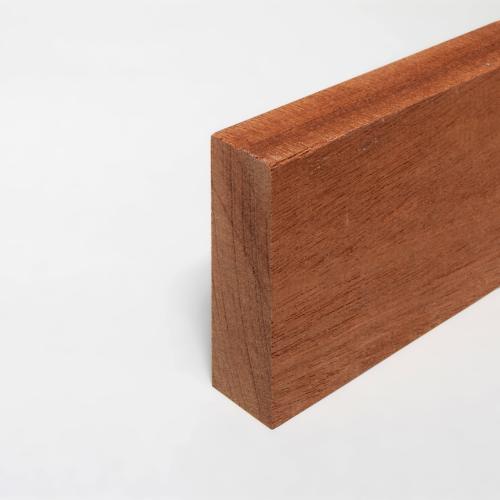 20 x 60 x 2420 mm Mahogni Forrammetræ / Facadelist PETER-HOLMBERG 1