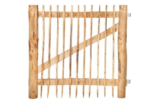 Kastanjelåge 120 cm bred – komplet med stolper – Naturhegn Låge – flere højder PETER-HOLMBERG 