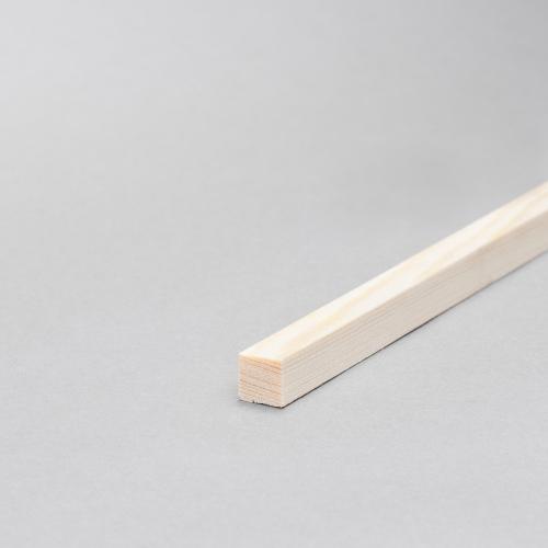 Hobbylist Massiv Fyr 22 x 22 mm PETER-HOLMBERG