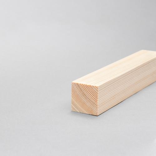 Hobbylist Massiv Fyr 28 x 28 mm PETER-HOLMBERG 