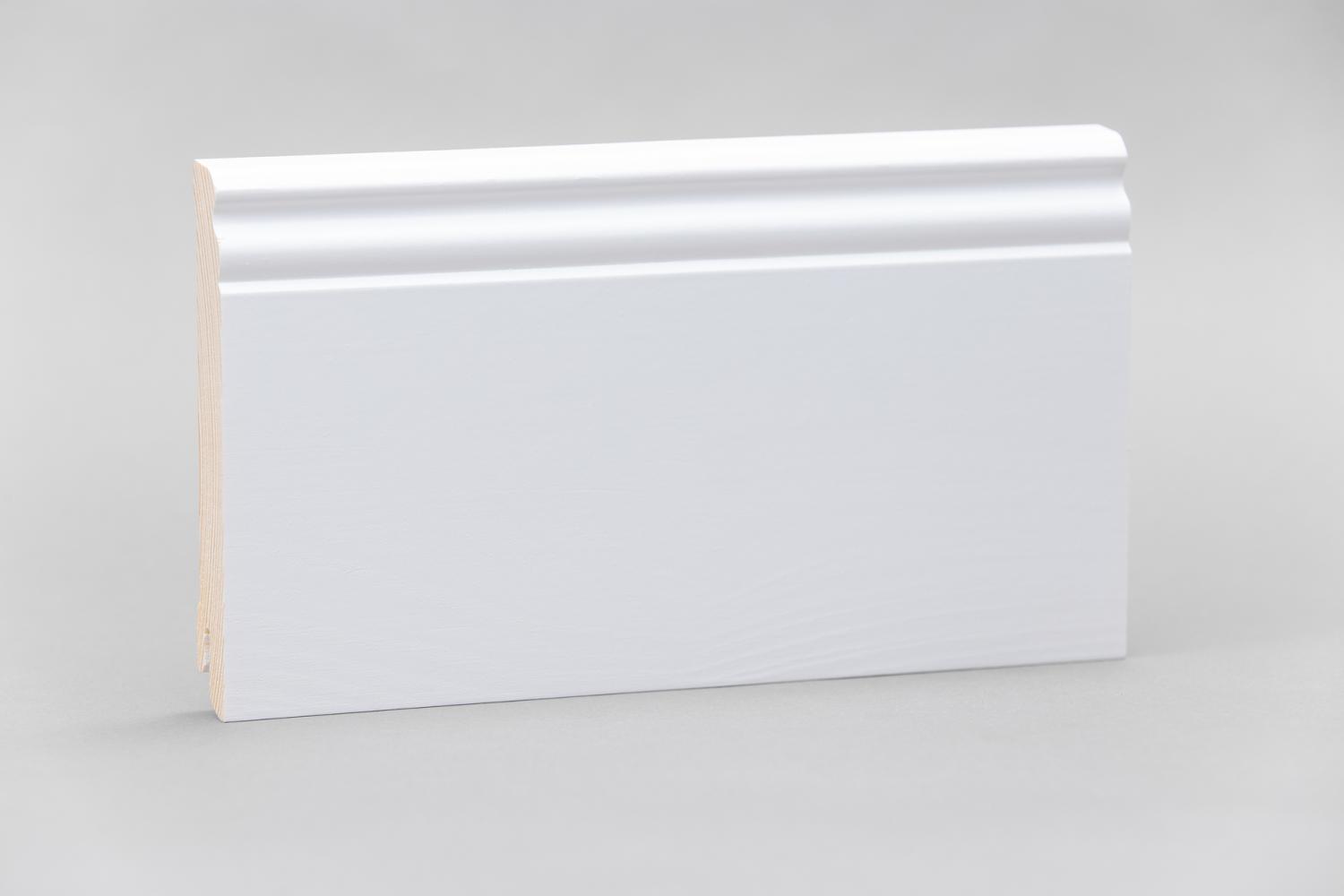 Almue Fodliste Fyr 16 x 120 mm Hvid Ral 9016 Massiv FSC PETER-HOLMBERG