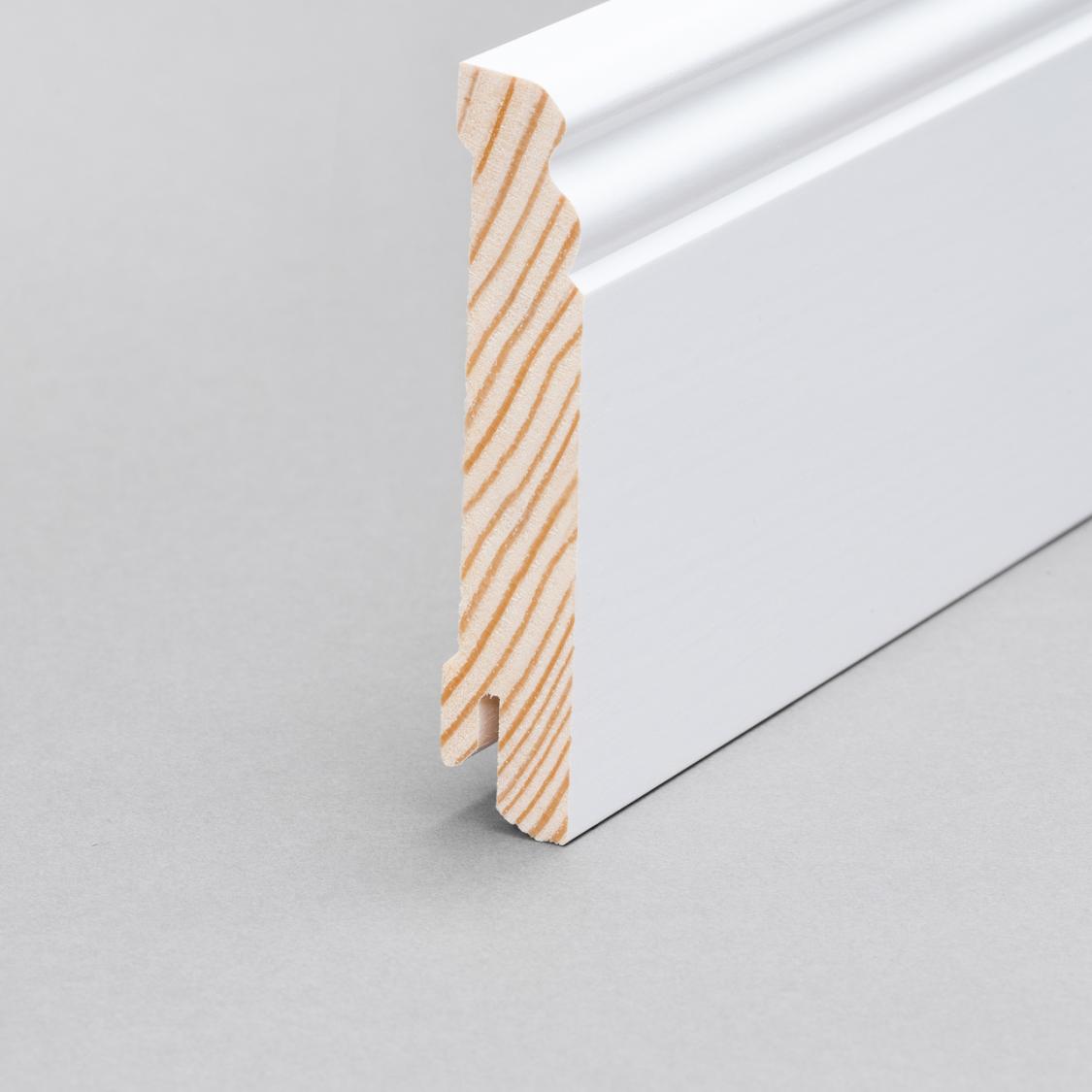 Almue Fodliste Fyr 18 x 96  mm Hvid Ral 9016 Massiv FSC PETER-HOLMBERG 