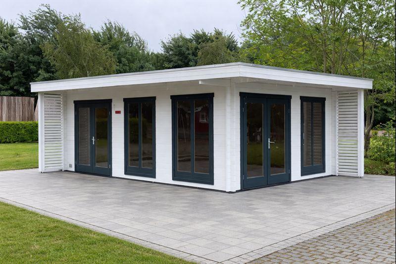 HILDEGARD Bjælkehytte / havehytte 44 MM 5.9 M X 4 M PETER-HOLMBERG