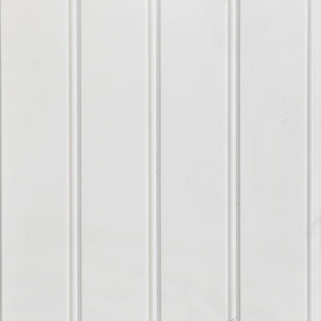 Perlestaf Rustik Panel – Fer & Not Hvidmalet PETER-HOLMBERG