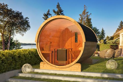 Saunatønde Panoramavindue Ø205 × 300 cm – Thermowood PETER-HOLMBERG